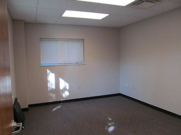 Highland Place: 6223 Highland Place Way, Knoxville, TN 37919
